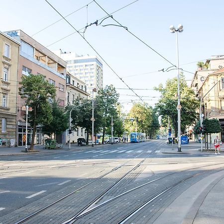 Queen Apartment Загреб Екстериор снимка